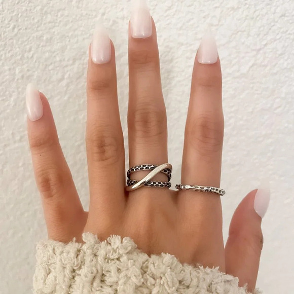 925 Sterling Silver Textured Ring Band Stackable Dainty Ring Hammered Ring - Picture 2 of 11